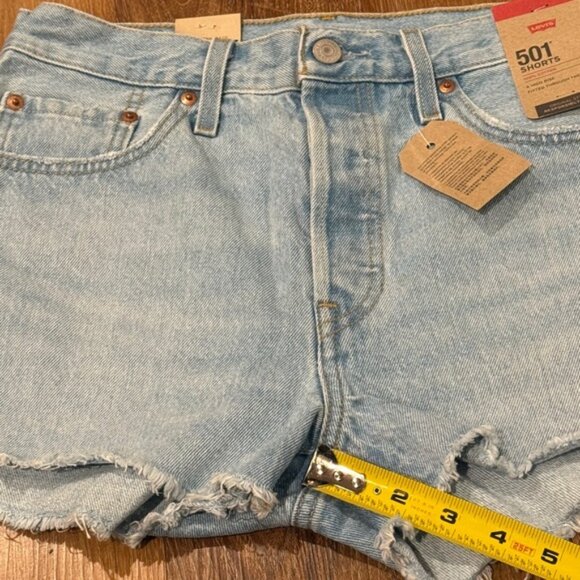 Levi's 501 Women’s Faded Denim High Rise Cut Off Shorts (Size: 28) NWT - Picture 6 of 13